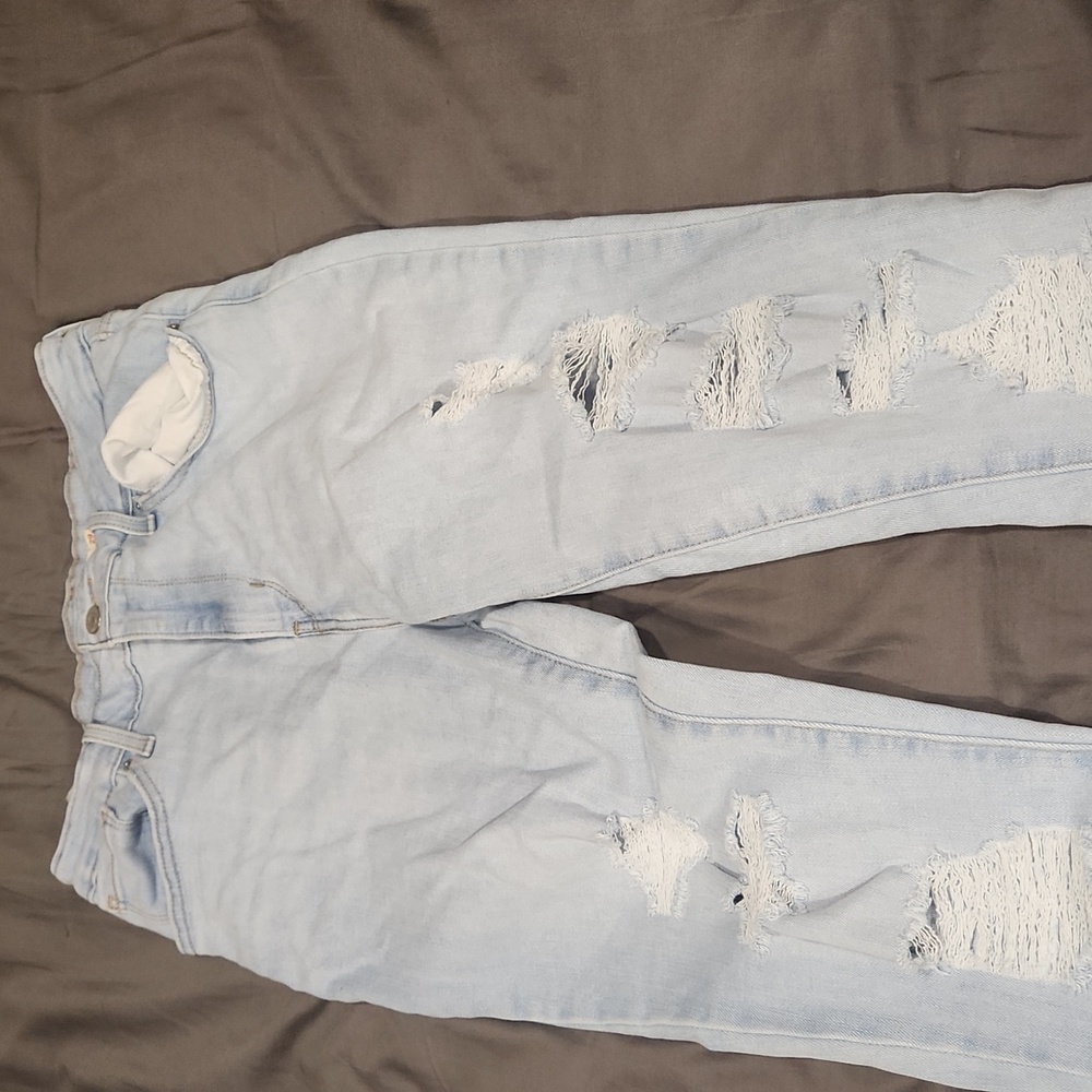 Jeans - Picture 2 of 3